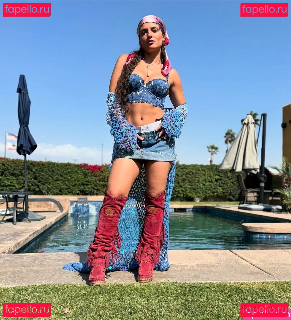 Jade Chynoweth / jadebug98 Onlyfans Photo Gallery 