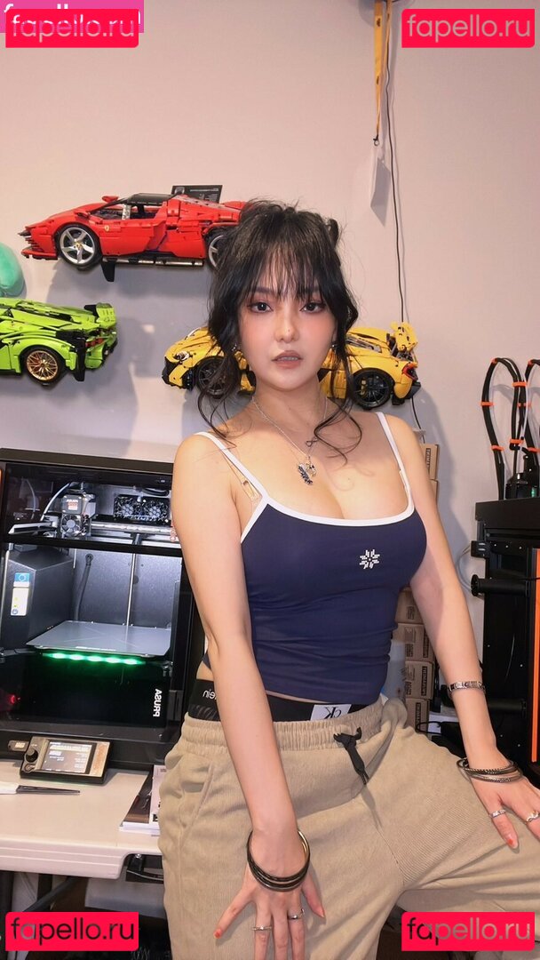 Codemiko / Youneh / thecodemiko Onlyfans Photo Gallery 