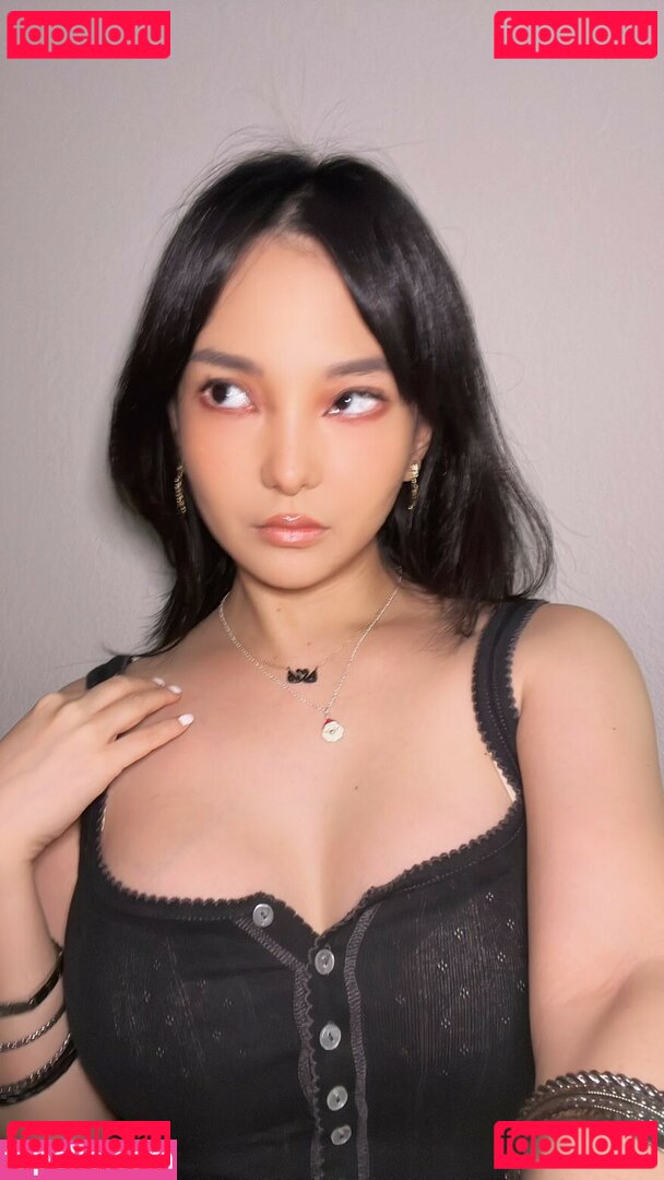 Codemiko / Youneh / thecodemiko Onlyfans Photo Gallery 