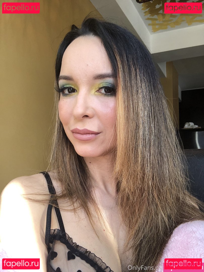 francys_bellle / francysbelle Onlyfans Photo Gallery 