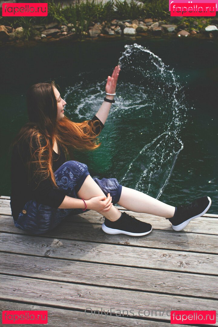 dewvixen / dezvixen Onlyfans Photo Gallery 