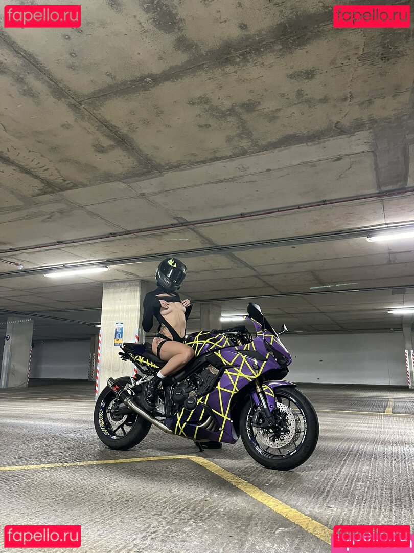 Chaotic_vixenn Onlyfans Photo Gallery 