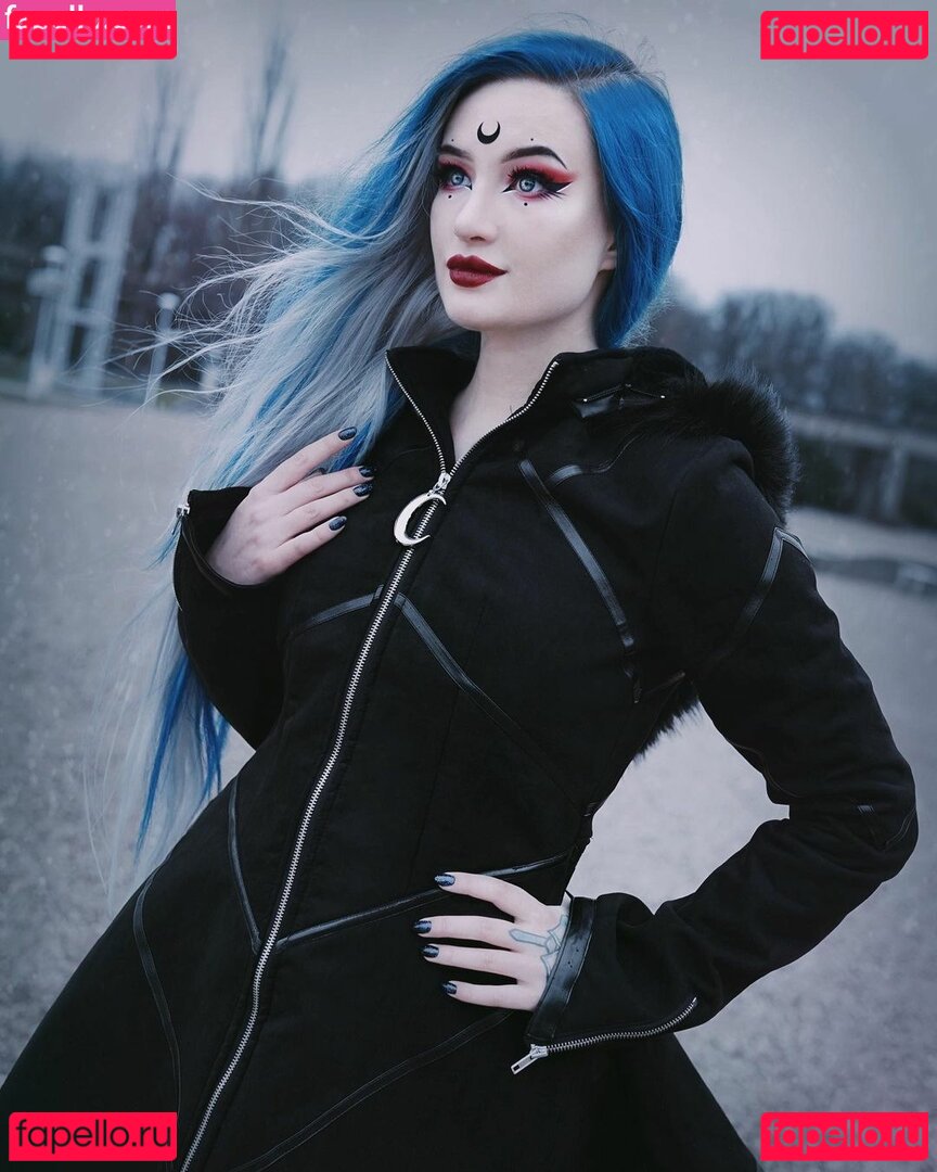 BlueAstrid / bluexastrid Onlyfans Photo Gallery 