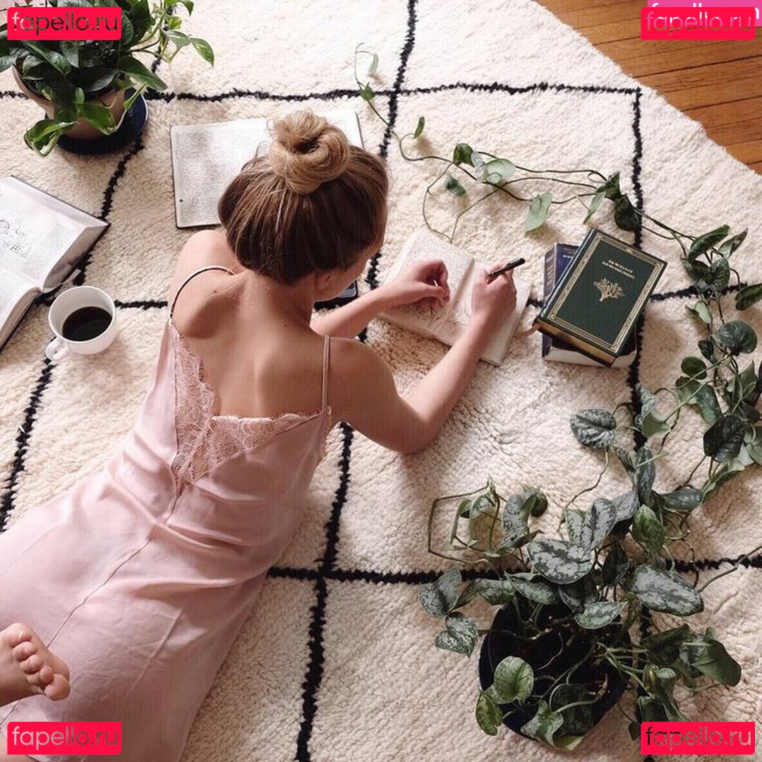 Hannah Lee / hannah__lee Onlyfans Photo Gallery 