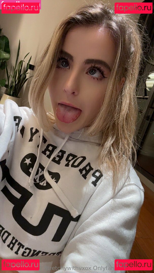 Stretch_withv / Stretchwithv / V732 / stretchwithvxox Onlyfans Photo Gallery 