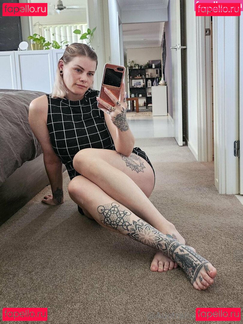 australia / australian Onlyfans Photo Gallery 