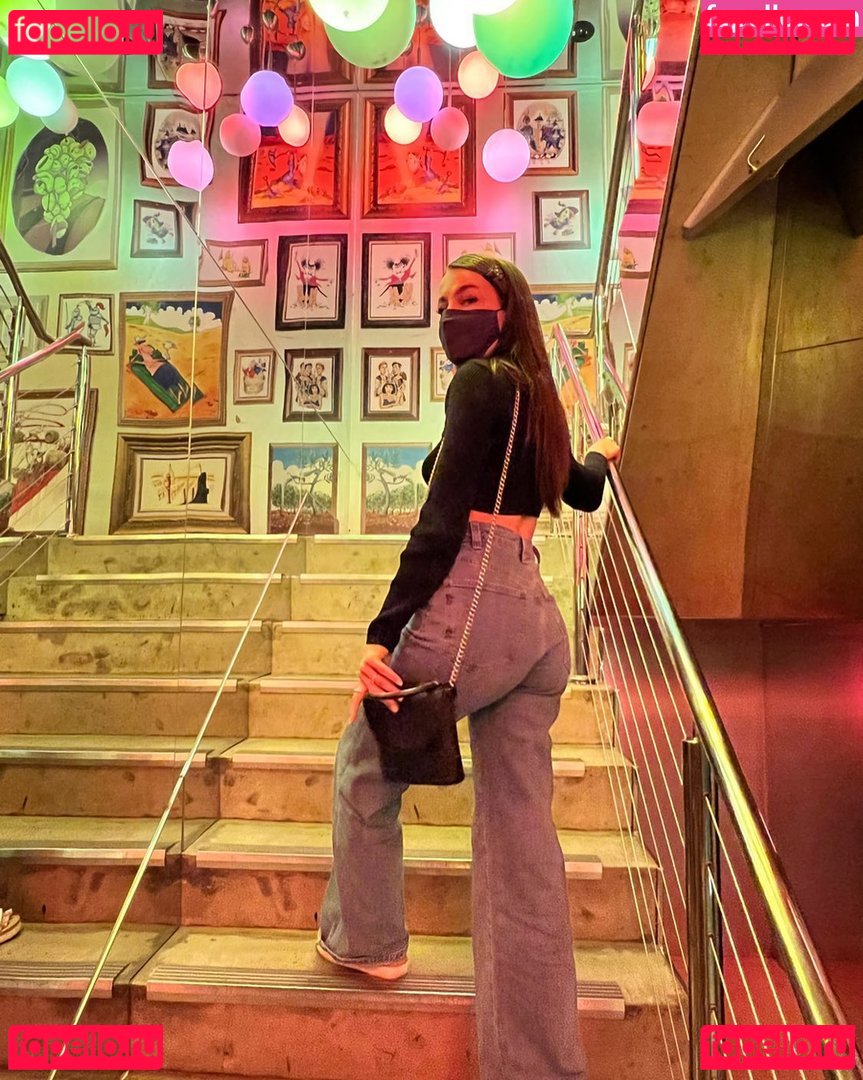 PaladinAmber / itspaladinamber Onlyfans Photo Gallery 