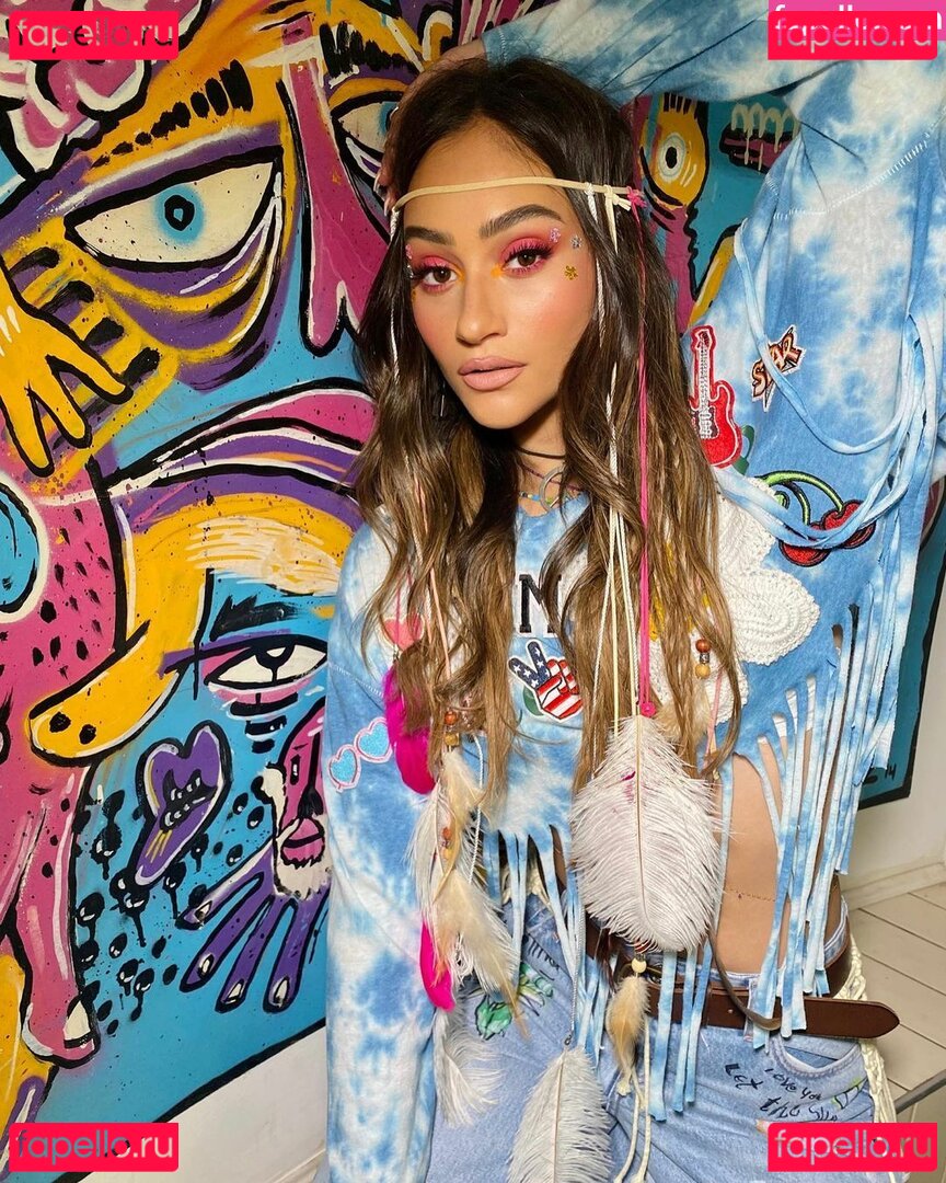 Agam Buhbut Onlyfans Photo Gallery 