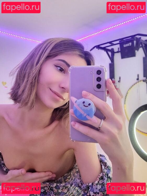 Crystalnut / kristal_nut / one_kristal_nut Onlyfans Photo Gallery 