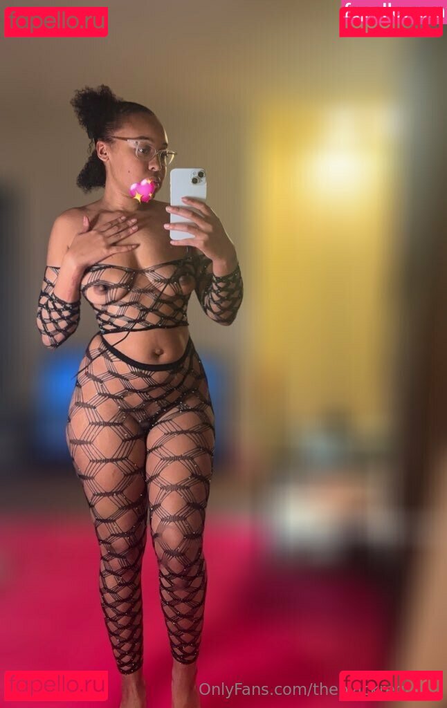 _tiairamariexx / theblackreginaa Onlyfans Photo Gallery 