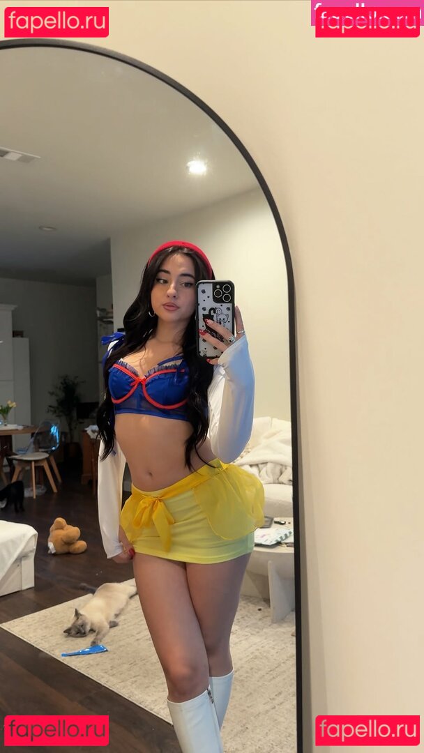 Devinevola / avadevine Onlyfans Photo Gallery 