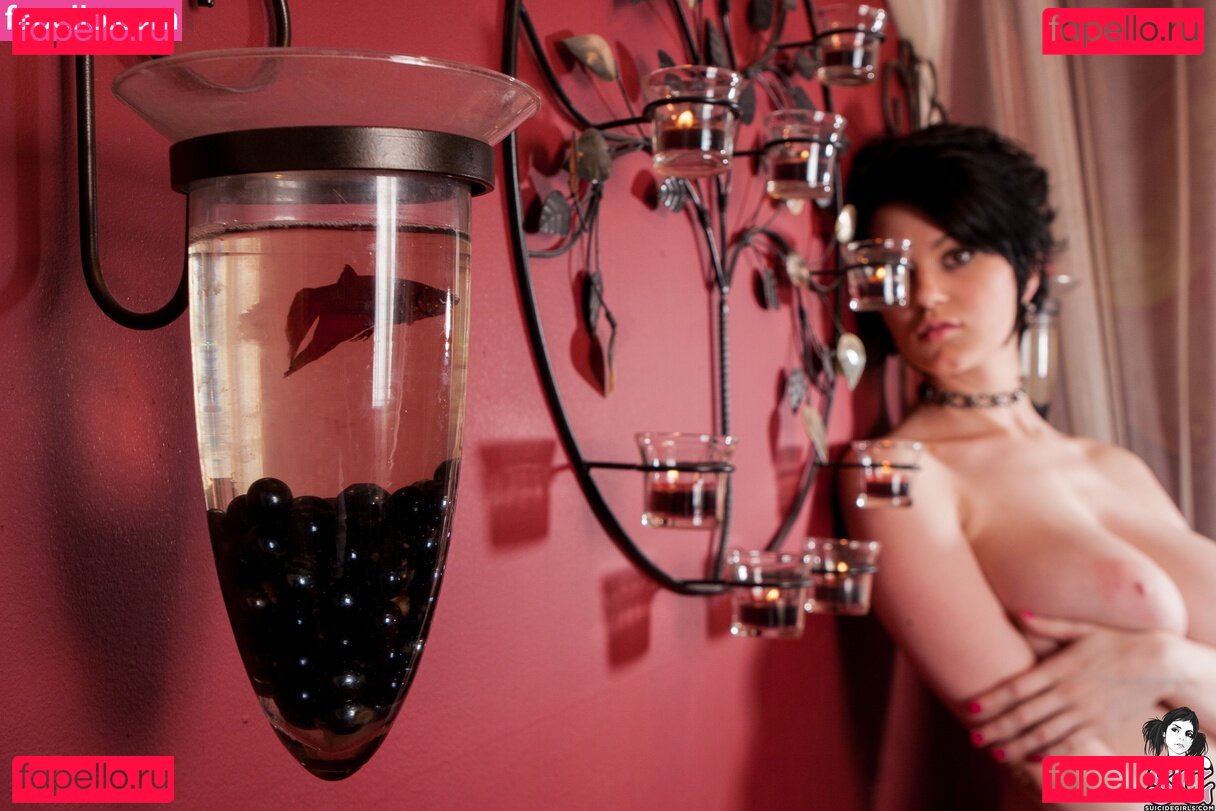 Ember / emberhart_vip / fabia9na7 Onlyfans Photo Gallery 