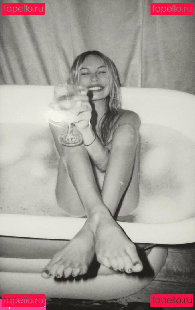 Alexandra Morris Onlyfans Photo Gallery 