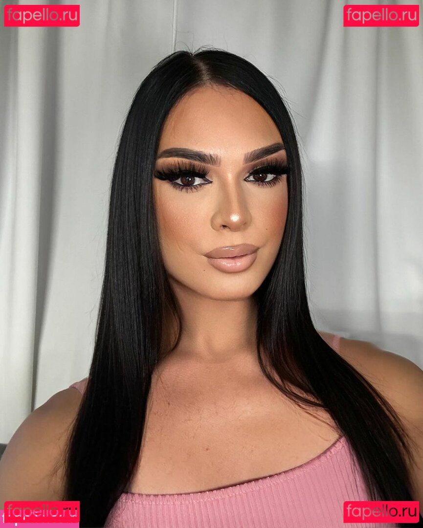 Stella / Stellavalenciagaa / https: / stella_valenciaga Onlyfans Photo Gallery 