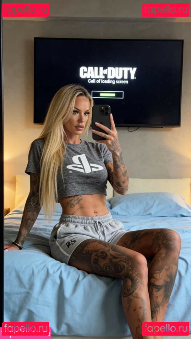 Lillyfee Squirt / Lillyfeesquirt / Tiffy Hollywood Onlyfans Photo Gallery 