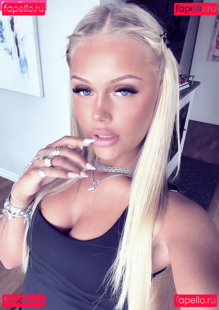 SagaStq / saga.stq Onlyfans Photo Gallery 