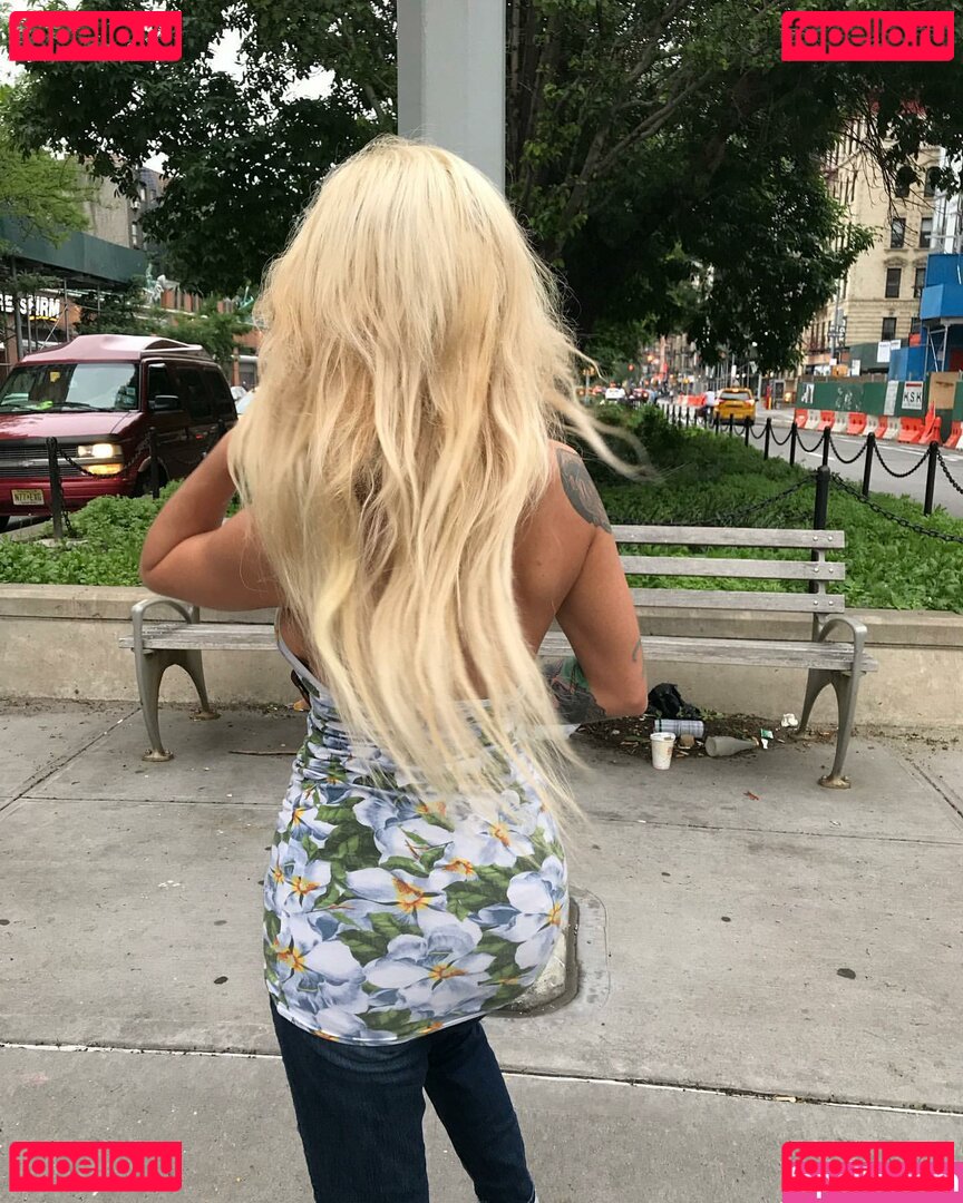 Stephanie Adele / https: / sadelesthesiren Onlyfans Photo Gallery 