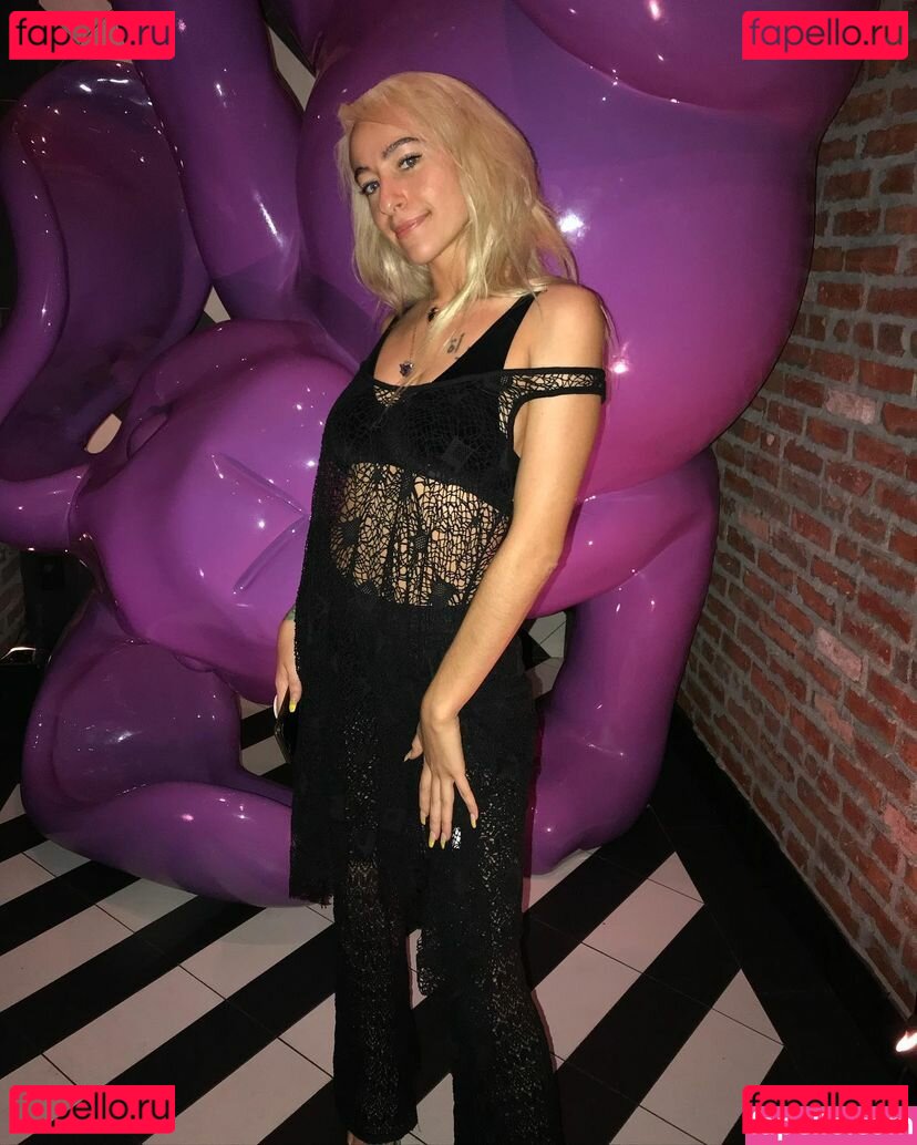 Stephanie Adele / https: / sadelesthesiren Onlyfans Photo Gallery 