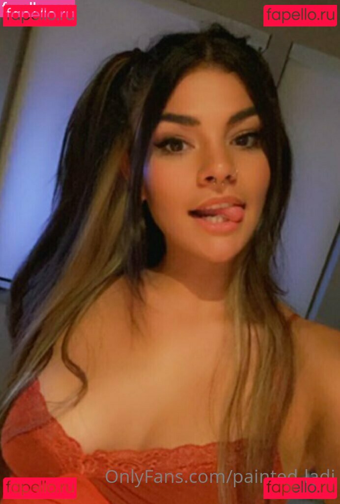 Meg Adams / issameg Onlyfans Photo Gallery 