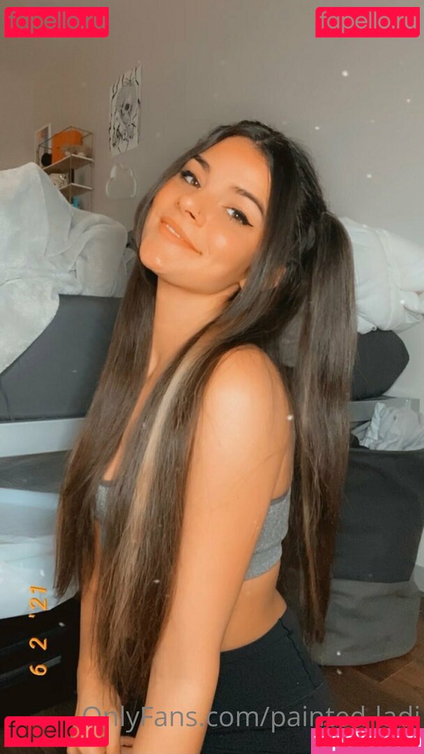 Meg Adams / issameg Onlyfans Photo Gallery 