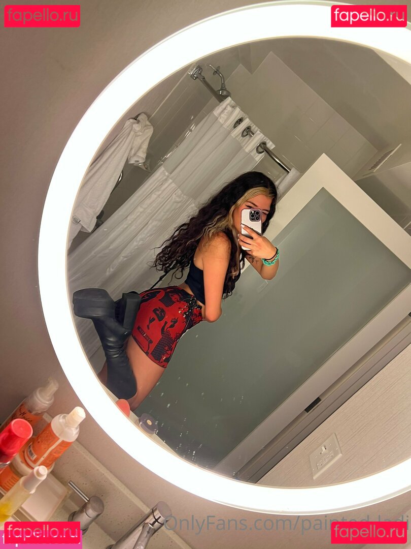 Meg Adams / issameg Onlyfans Photo Gallery 