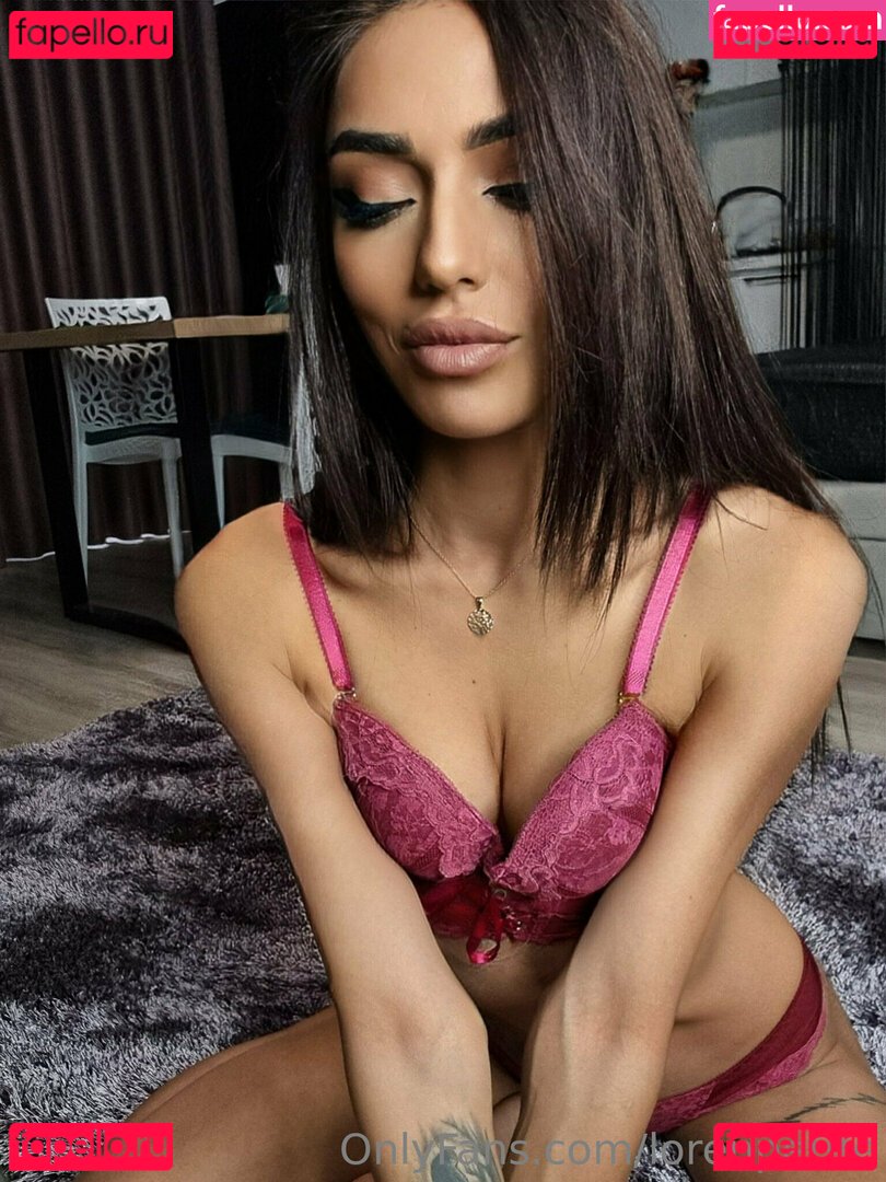 LorenGrey / lorenpetite Onlyfans Photo Gallery 