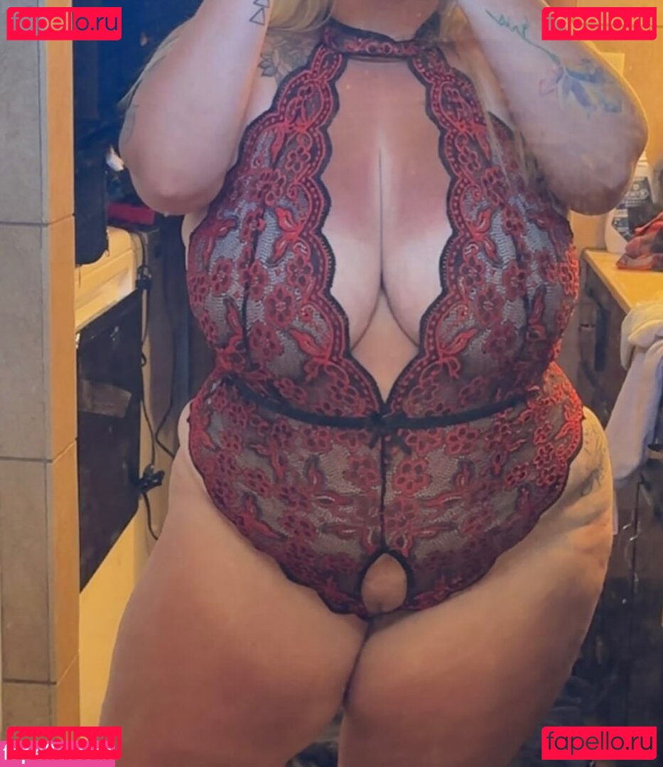 https: / missamerrrickaa / mrs_bra_buster Onlyfans Photo Gallery 