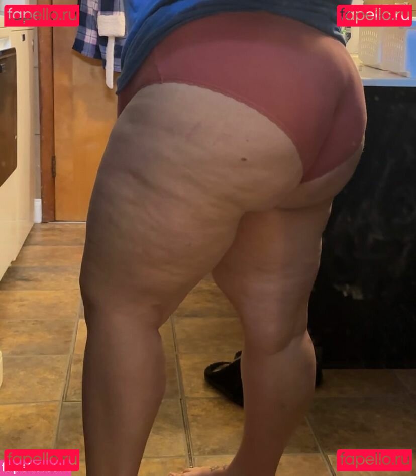 https: / missamerrrickaa / mrs_bra_buster Onlyfans Photo Gallery 