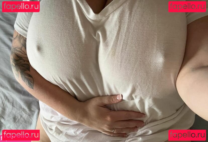 https: / missamerrrickaa / mrs_bra_buster Onlyfans Photo Gallery 