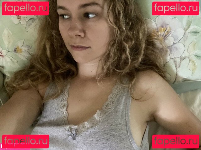 RoxyTall Onlyfans Photo Gallery 