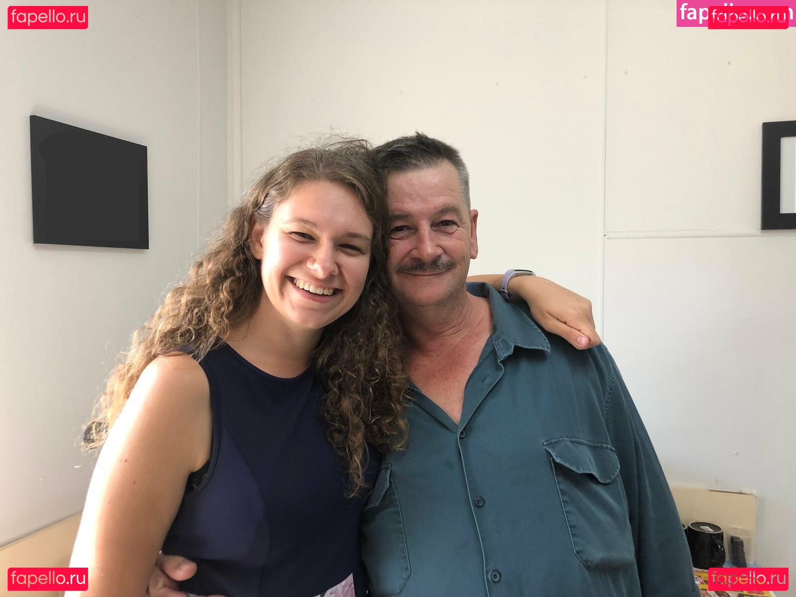 RoxyTall Onlyfans Photo Gallery 