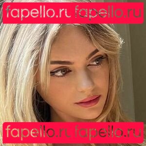 Bellashhh / bellashoemark Onlyfans Photo Gallery 