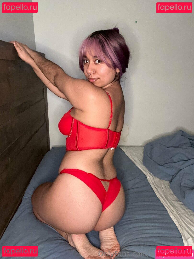 surywhitee7 Onlyfans Photo Gallery 