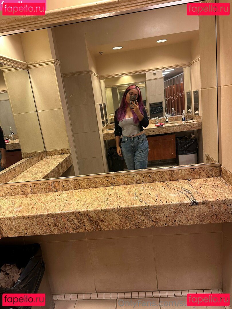 surywhitee7 Onlyfans Photo Gallery 