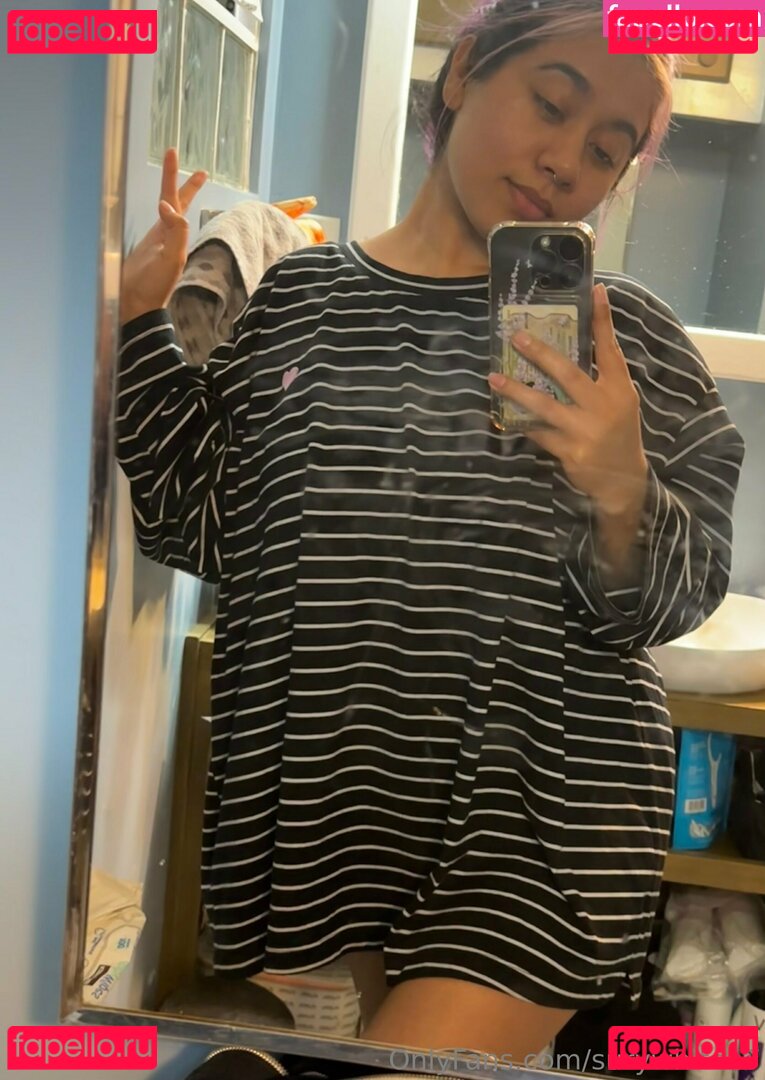 surywhitee7 Onlyfans Photo Gallery 