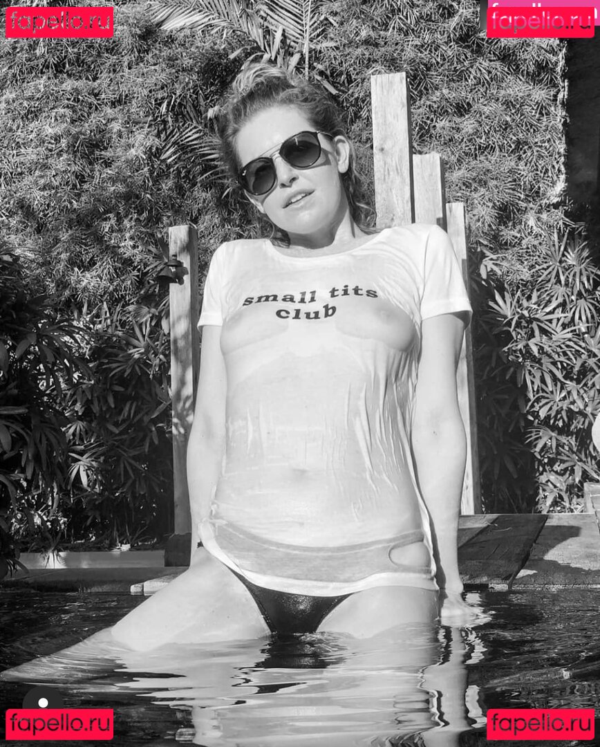 Ines Anioli / InesAnioli Onlyfans Photo Gallery 