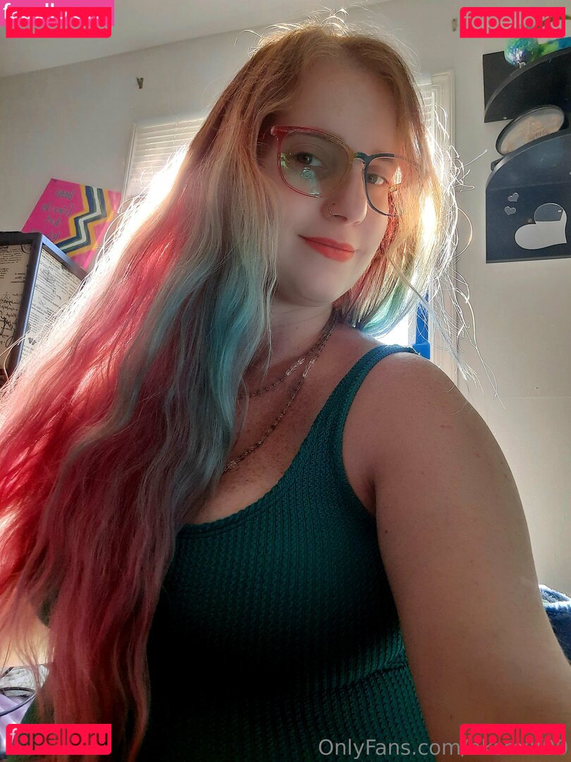 hksmilf90 Onlyfans Photo Gallery 