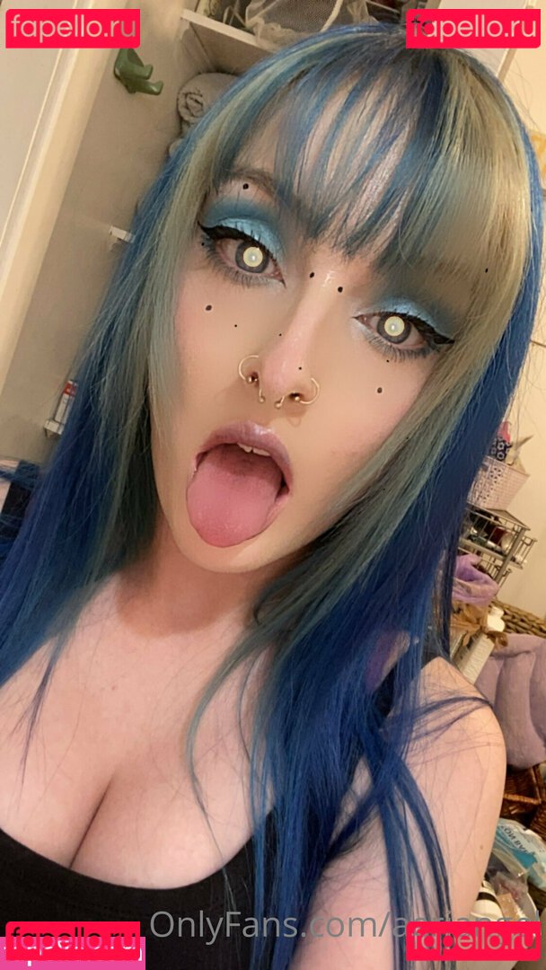 a04_giselle / aeriangel Onlyfans Photo Gallery 