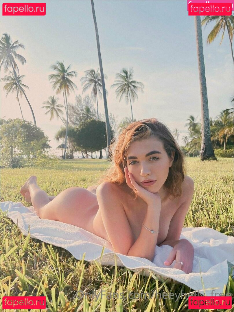heeyhelly_free / heyhellyyy Onlyfans Photo Gallery 