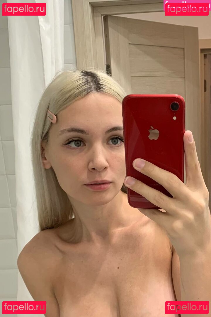 Jane Wild / gilticus Onlyfans Photo Gallery 