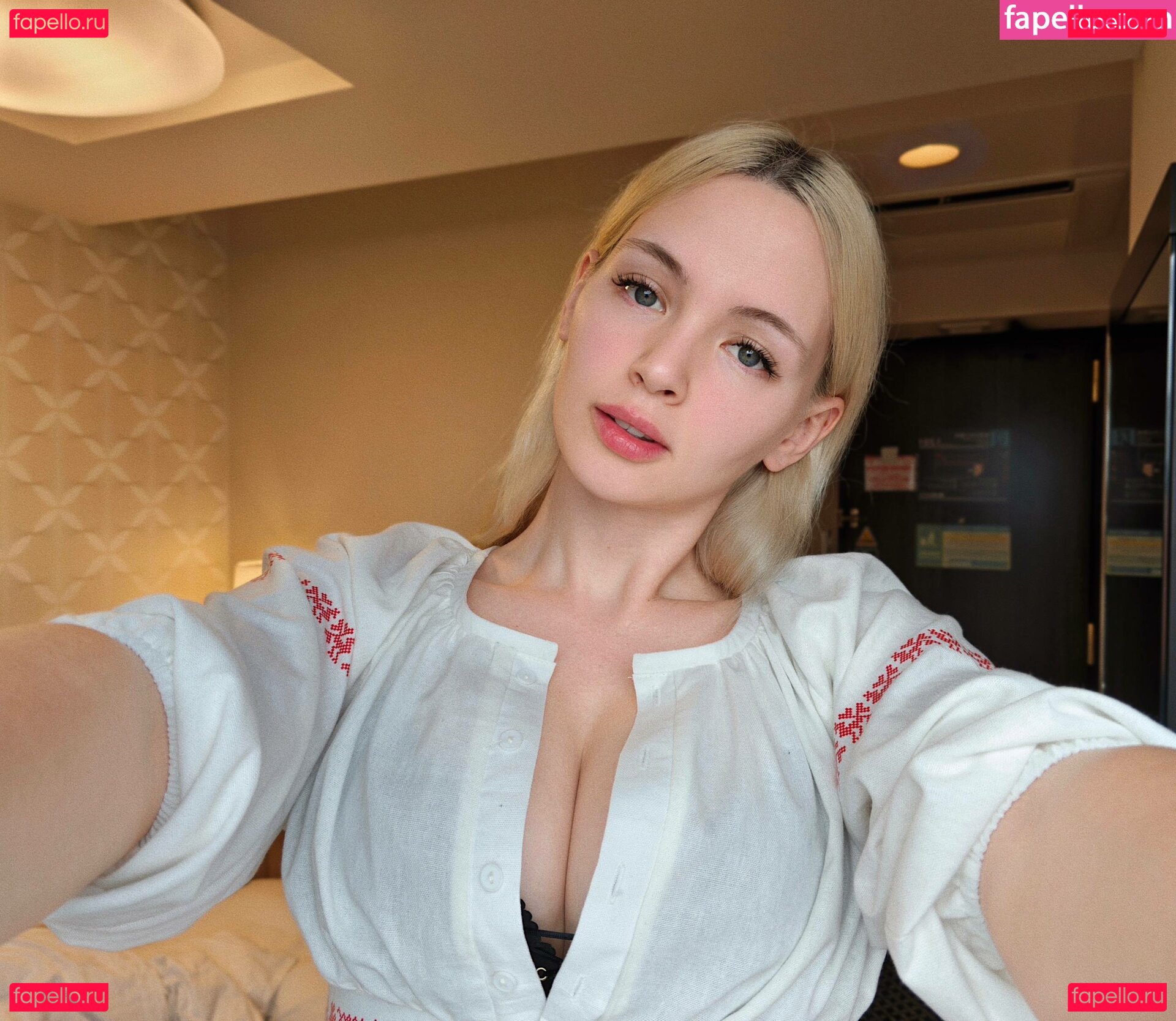 Jane Wild / gilticus Onlyfans Photo Gallery 