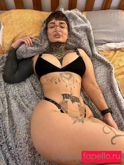 leafcharles / leafcharless Onlyfans Photo Gallery 