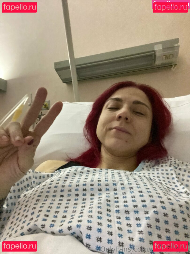 nikkidevine__ / nikkydivine Onlyfans Photo Gallery 