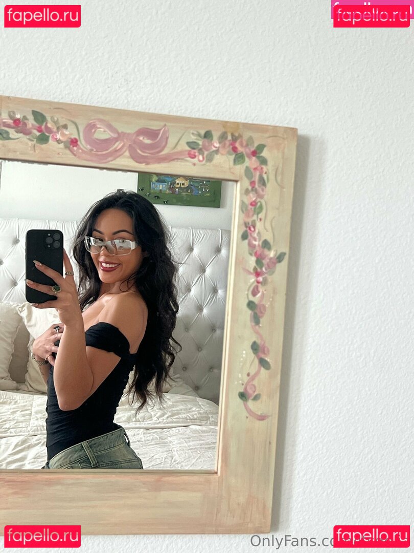 itsdelia Onlyfans Photo Gallery 