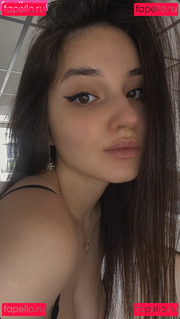 https: / take a kate / yourkaaate Onlyfans Photo Gallery 