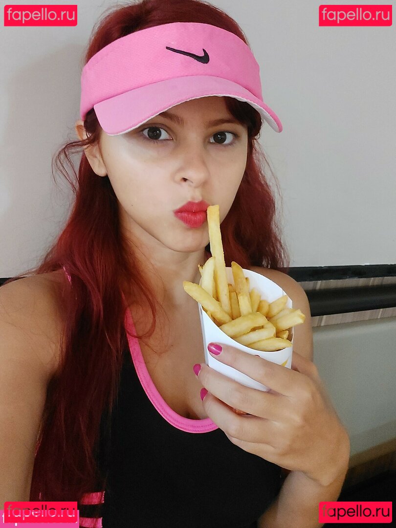 Julia-chan / JuliaChanSz Onlyfans Photo Gallery 