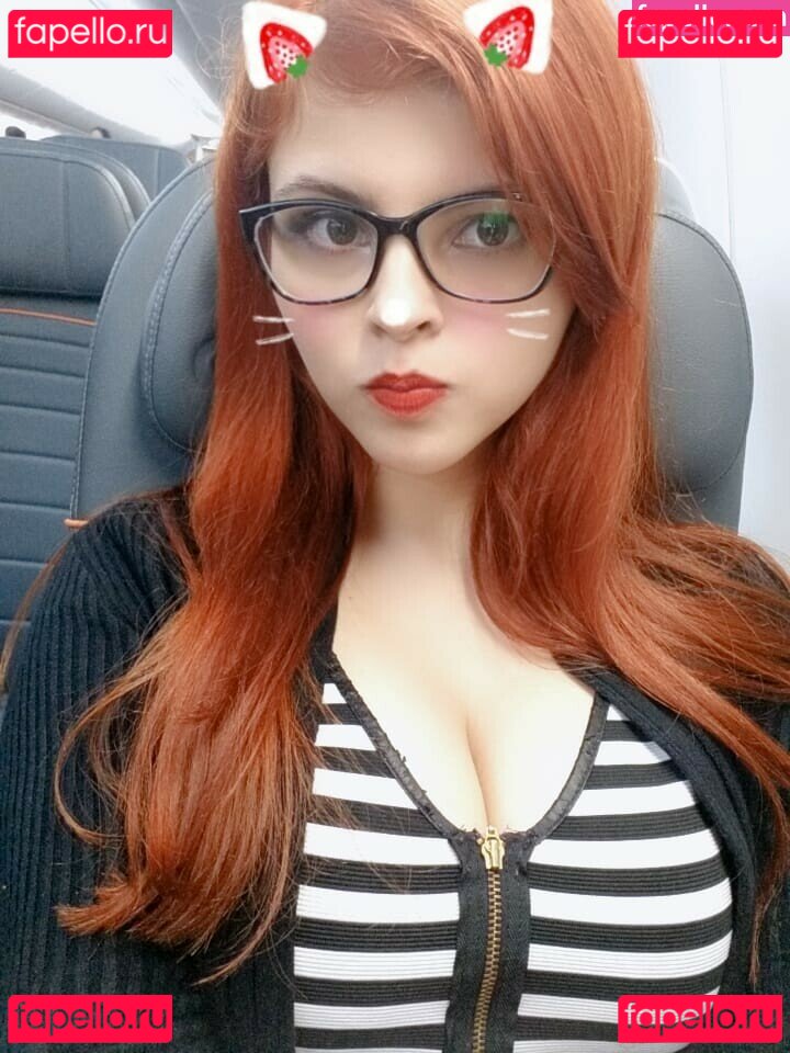 Julia-chan / JuliaChanSz Onlyfans Photo Gallery 