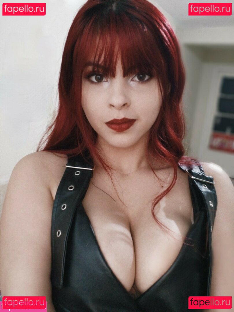 Julia-chan / JuliaChanSz Onlyfans Photo Gallery 