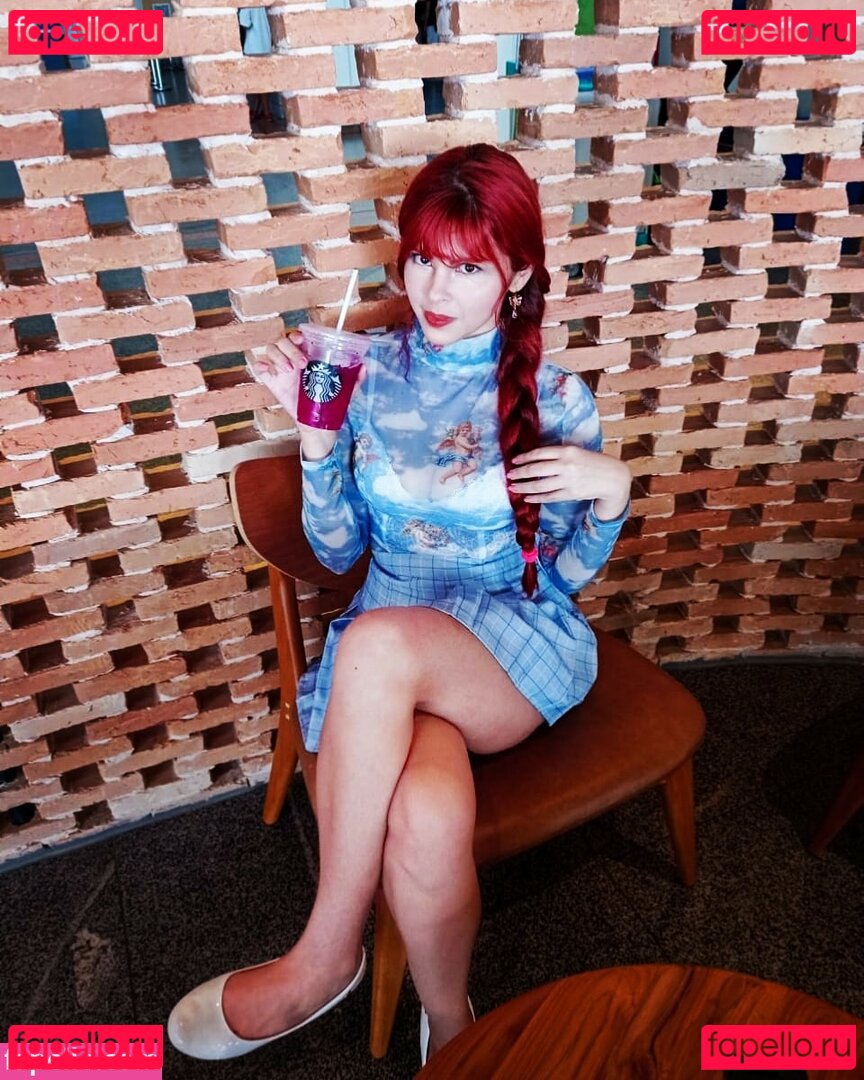 Julia-chan / JuliaChanSz Onlyfans Photo Gallery 