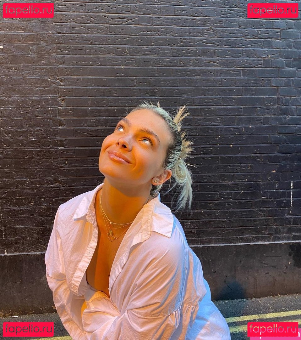 Louisa Johnson / louisa Onlyfans Photo Gallery 